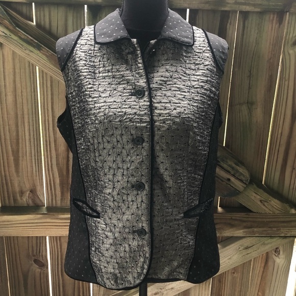 Coldwater Creek Two Tone Tailored Silver & Black Button Up Vest Size M - Picture 1 of 4